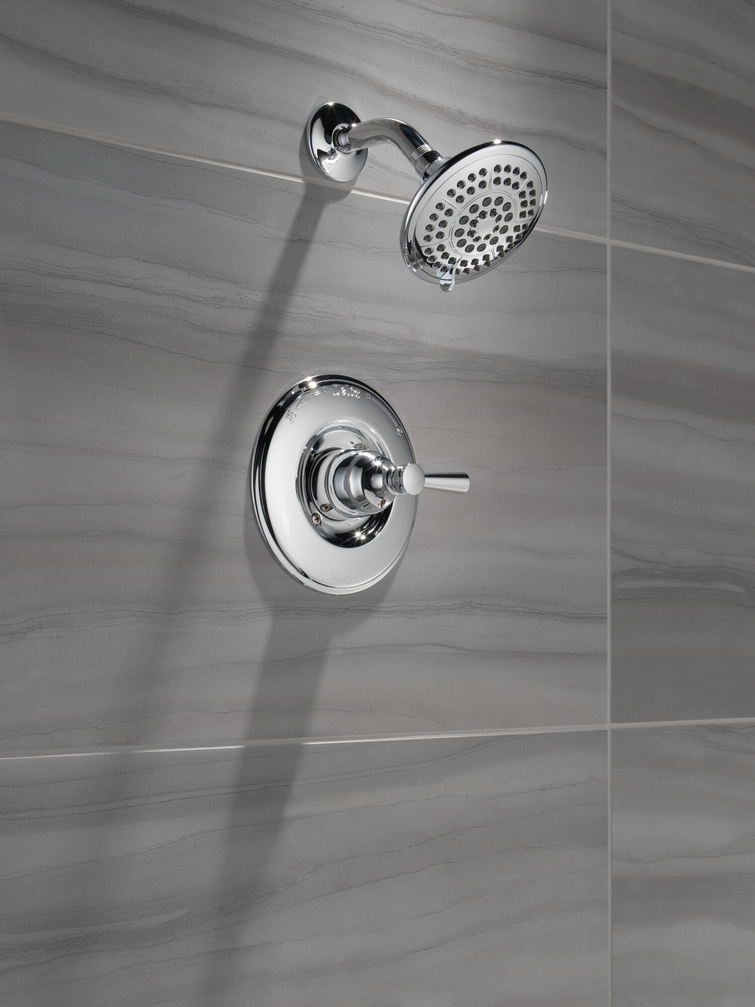 T14293 Традиционная облицовка для душа Monitor® серии 14 Delta Faucet Linden Хром  - Вид №2