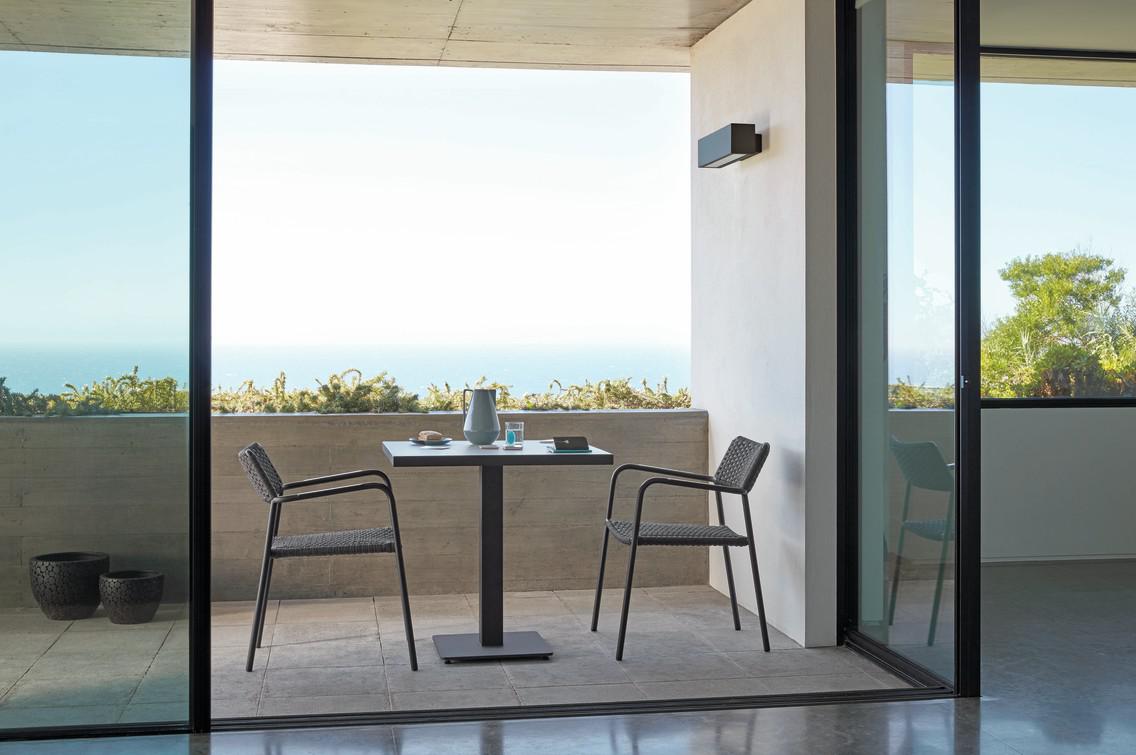 MNST1241 Обеденный стол pca shingle f11 75см x 75см Manutti Napoli - Вид №1