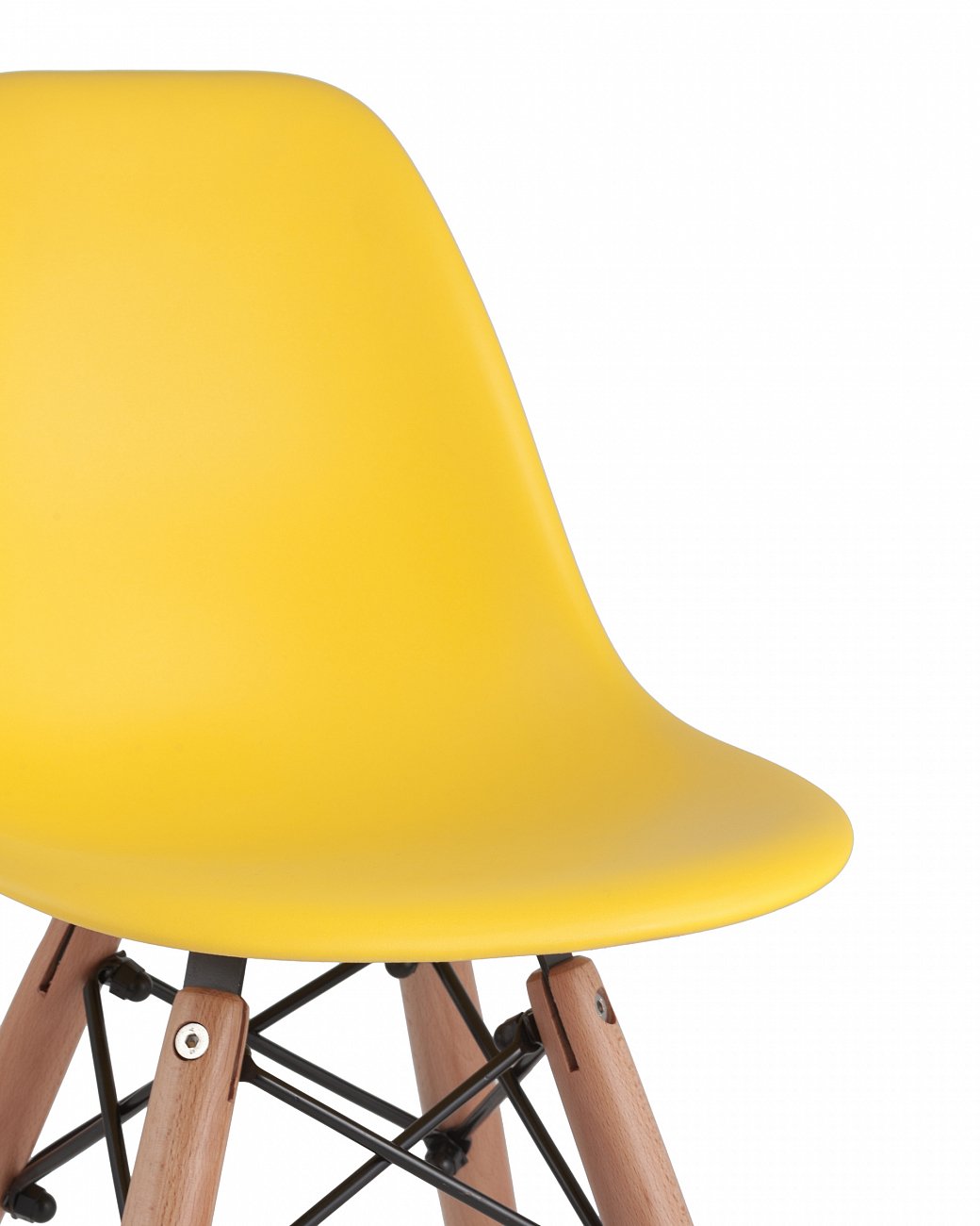 Стул со спинкой желтый с деревянными ножками Eames Small EAMES ДИЗАЙНЕРСКИЕ, EAMES DSW ДЕТСКИЙ 00-3881998 Желтый  - Вид №4