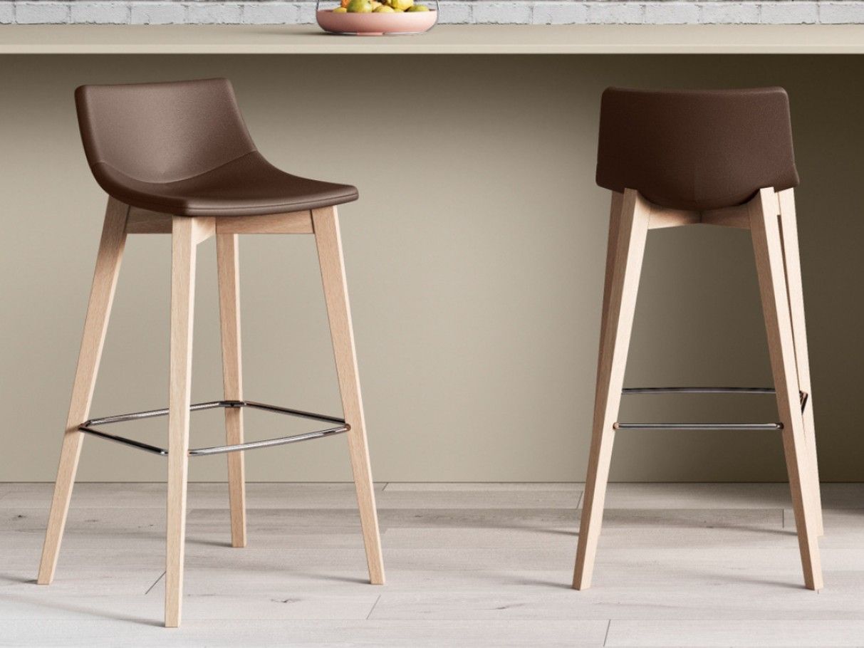 Высокий кожаный стул с подставкой для ног Las Mobili SUPEROTTO ARCH-00112919