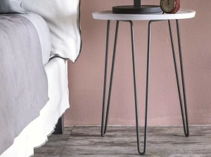 Gervasoni Круглый прикроватный столик из ореха Beds