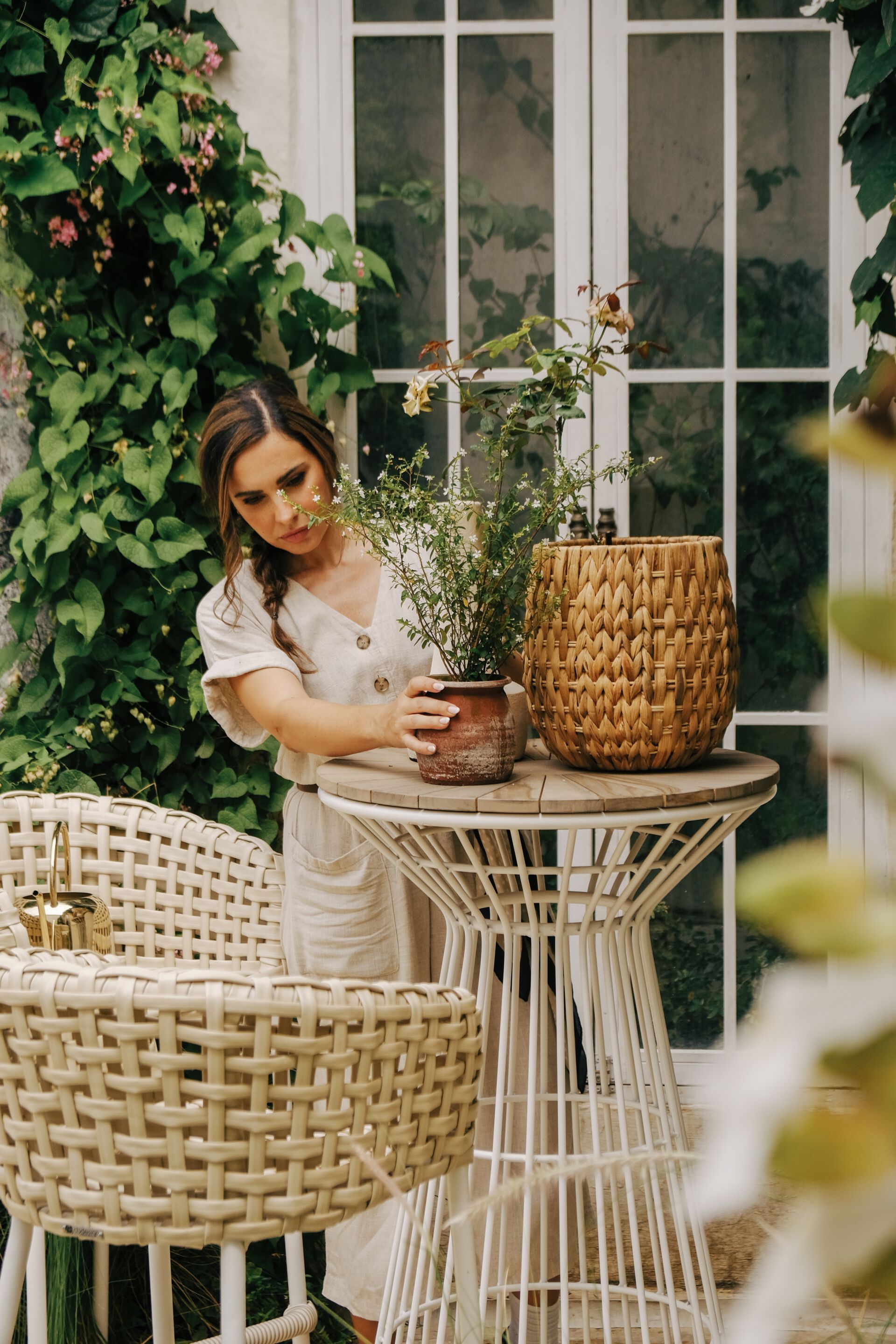 Высокий круглый алюминиевый и деревянный садовый стол cbdesign Fiorella ARCH-00132255 - Вид №9