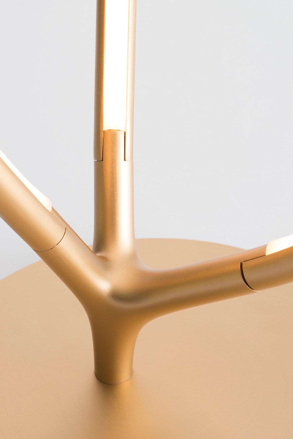 Алюминиевая и силиконовая настольная лампа Artemide Arrival ARCH-00075240 - Вид №3