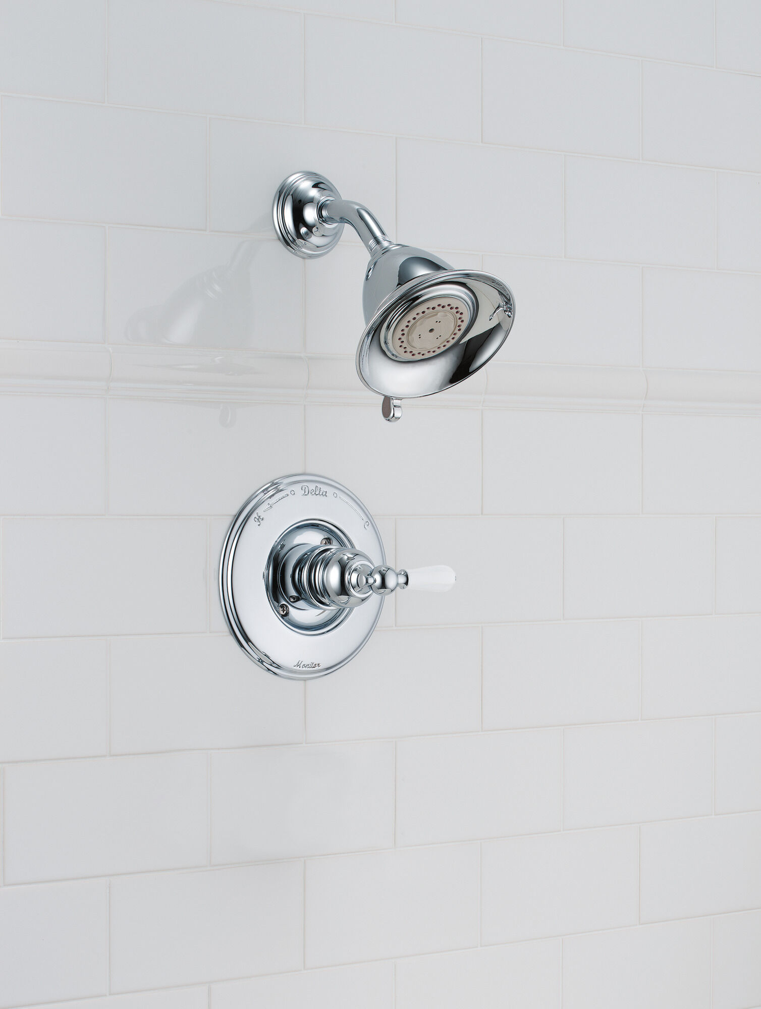 T14255-NPLHP Облицовка для душа Monitor® серии 14 - Без ручки Delta Faucet Victorian Жемчужный никель и латунь - Вид №1