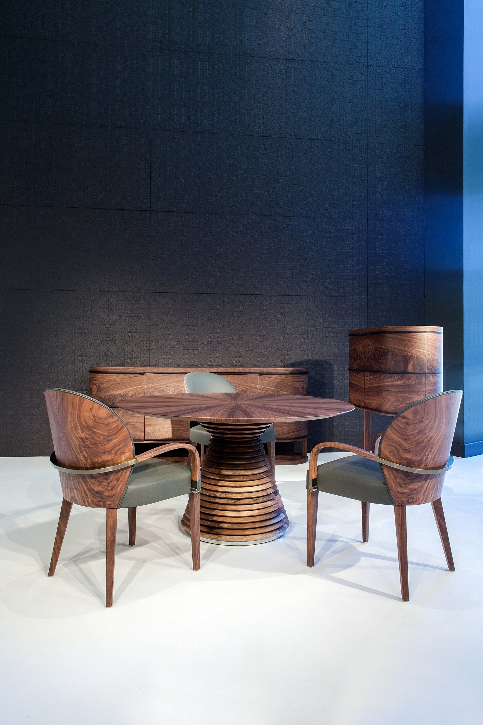 Круглый стол для гостиной Mobi FUJI ARCH-00127643 - Вид №1