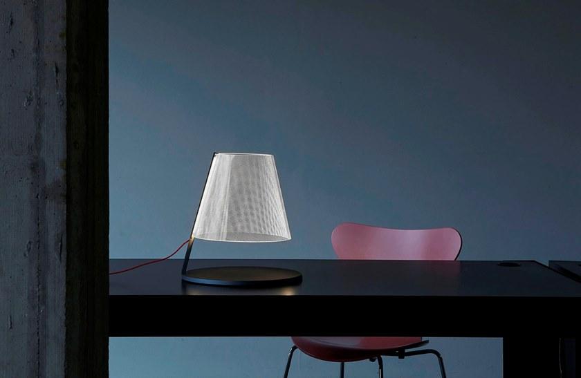 Martinelli Luce Настольная лампа из алюминия с абажуром из метакрилата  827  - Вид №4