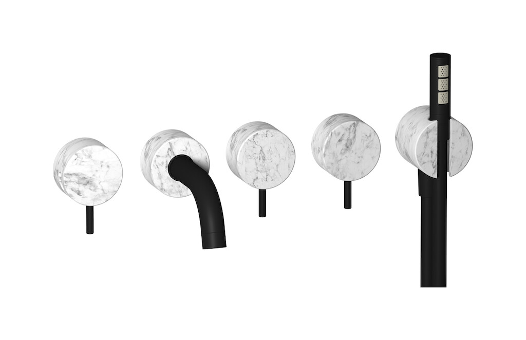 Настенный смеситель для ванной на 5 отверстий с дивертером и душевым гарнитуром. WE ARE IB mr398np_1 Matt Black Marmo