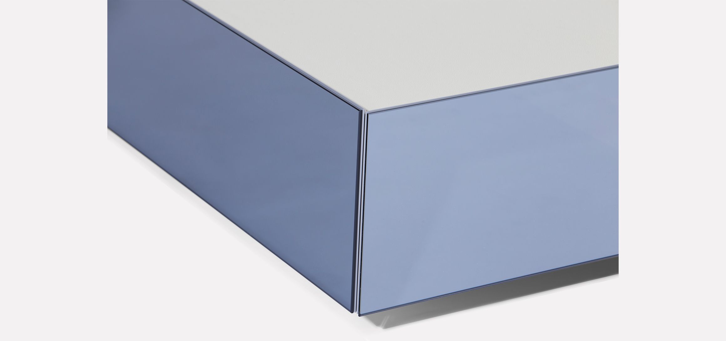 Низкий квадратный журнальный столик из зеркального стекла MORADA Cofre ARCH-00069286 - Вид №3