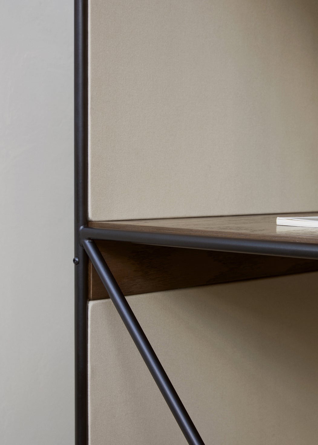 5709262068029 Zet Storage System, 60 дюймов, задняя панель и полка для журналов LuceLight  - Вид №12