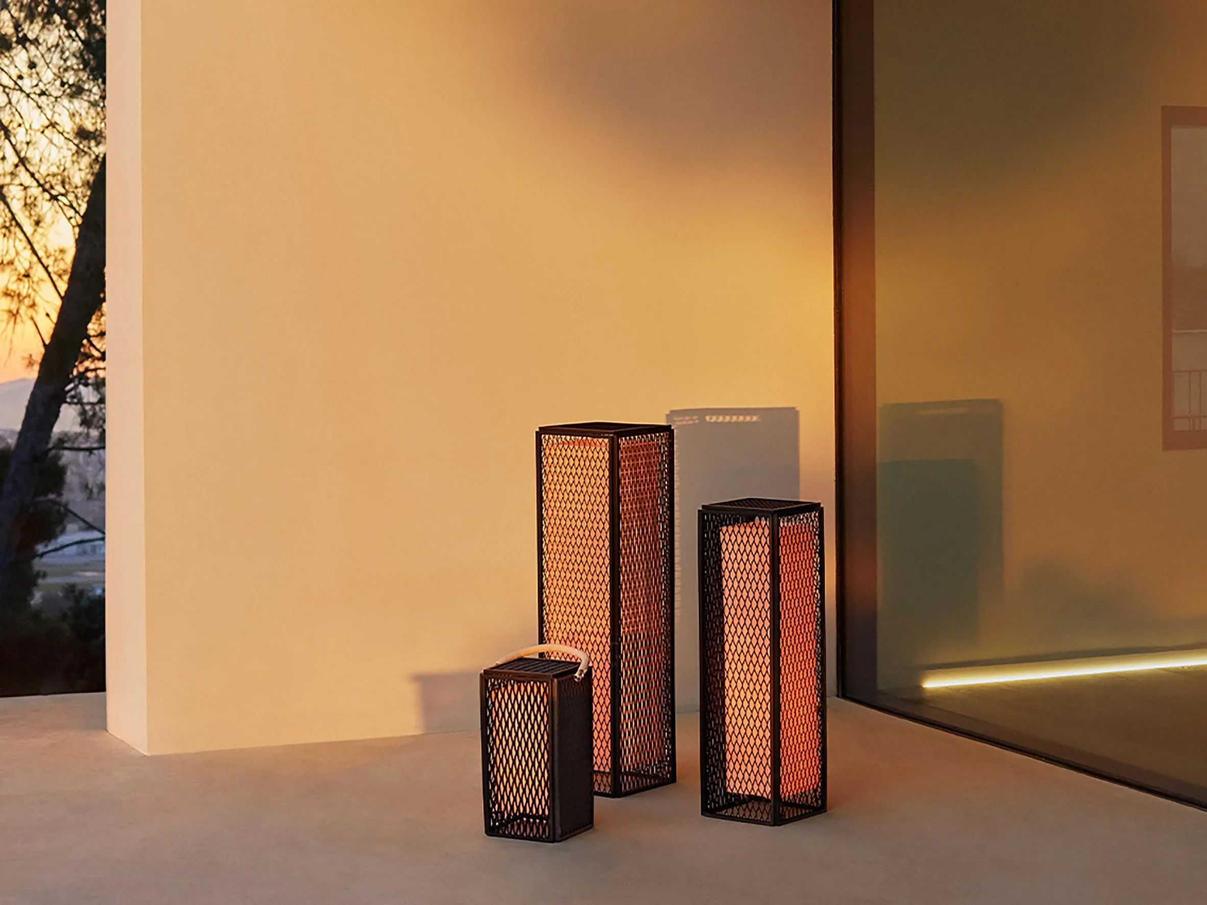 Алюминиевая напольная лампа Vondom The factory ARCH-00116018 - Вид №6