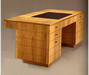 Письменный стол  MORELATO 5078