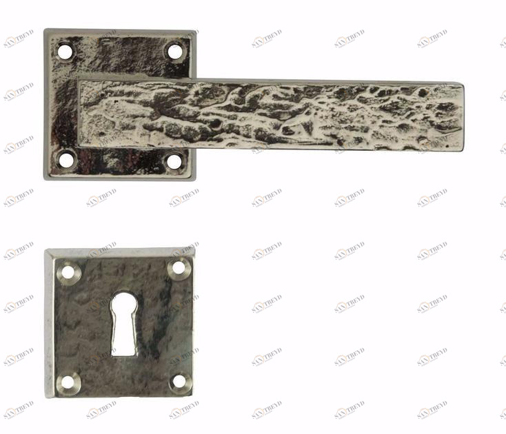 GIARA Ручка на розетке с накладкой Onda 0912