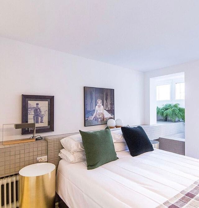 Журнальный столик из ламинированного стекла и металла Jover+Valls Antique Boutique-Luna ARCH-00073940 - Вид №15