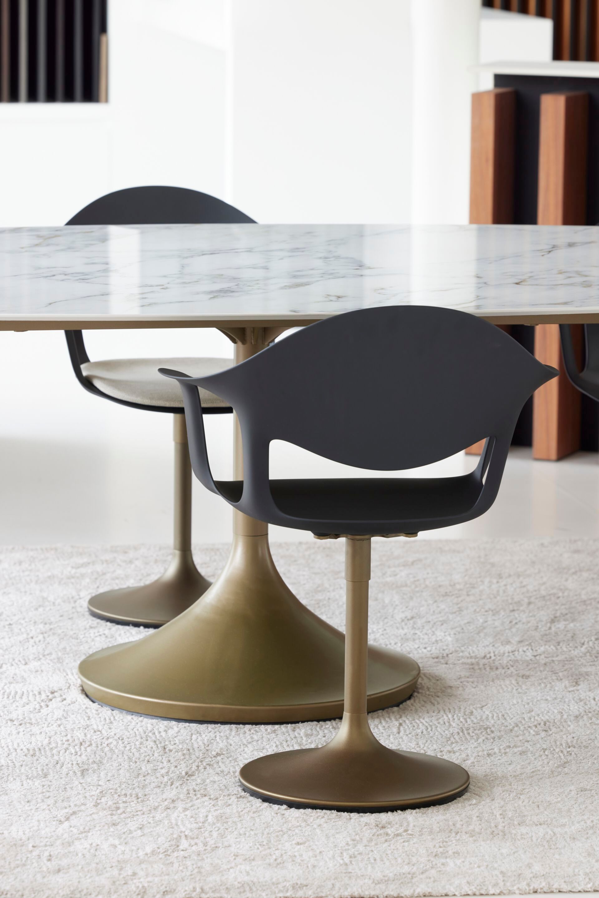 Овальный стол в Ксерамике Joli Central ARCH-00146324 - Вид №1