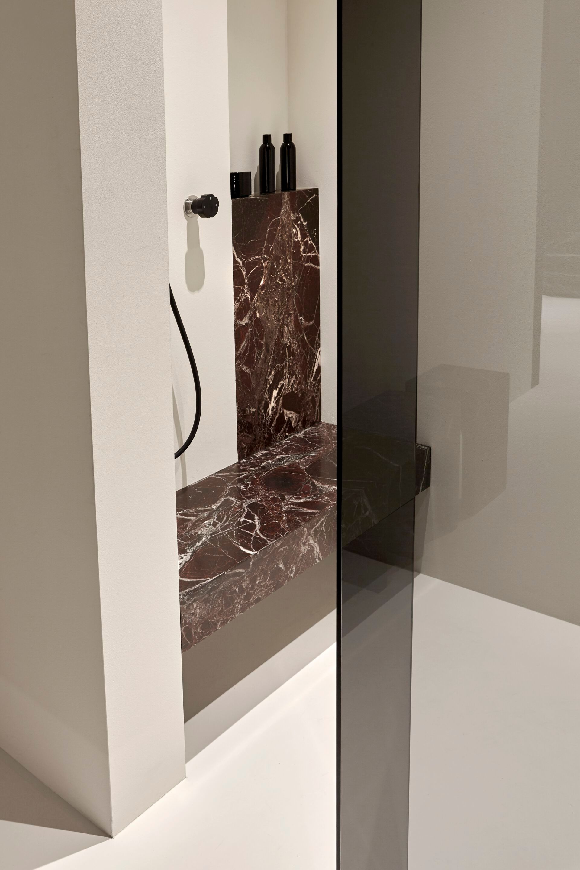 Модульные элементы для душа из красного мрамора Levanto Antoniolupi MONOLITI ARCH-00084923 - Вид №1