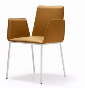 Quinti Sedute Кожаное кресло с подлокотниками