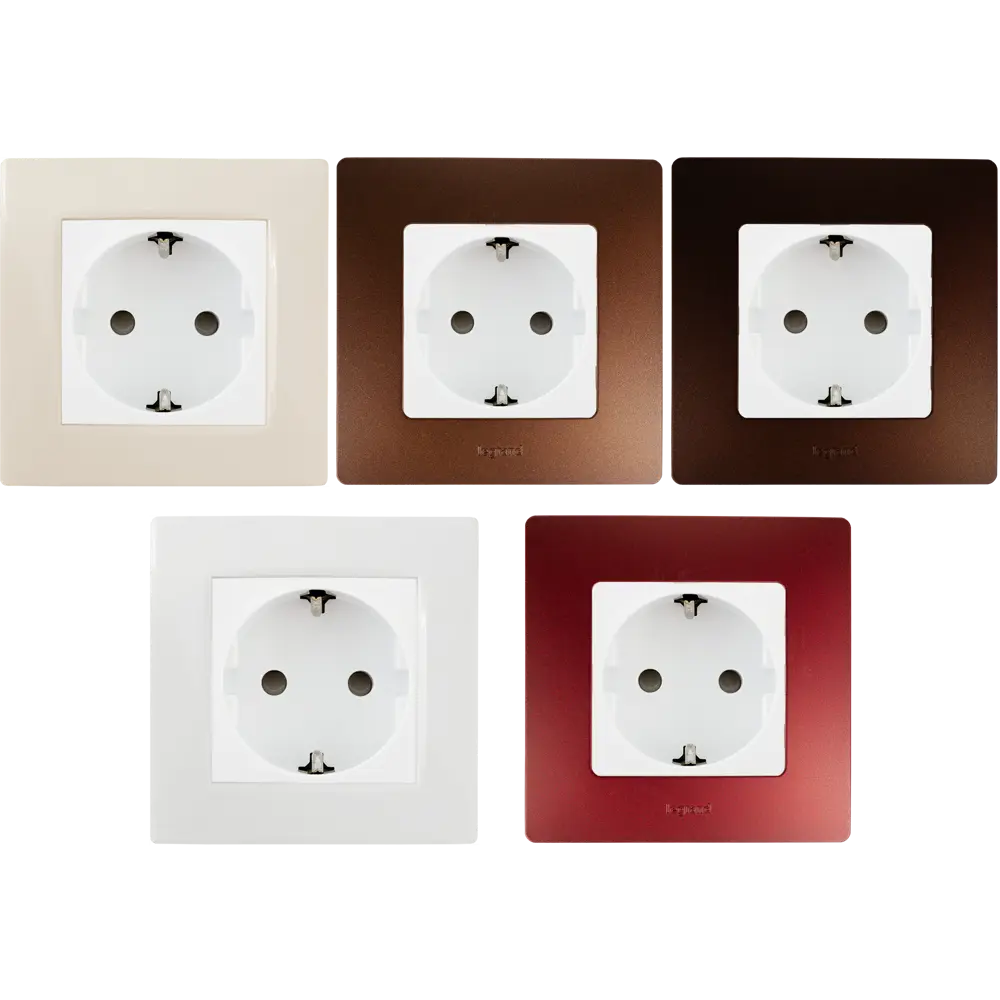 Розетка встраиваемая Systeme Electric Unica с заземлением, цвет белый STLM-2020410 - Вид №1