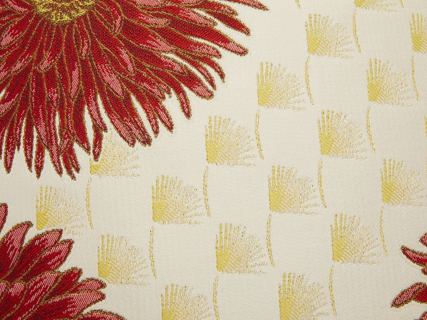 Квадратная подушка из ткани с цветочным рисунком K-3 Maiko ARCH-00087666 - Вид №2