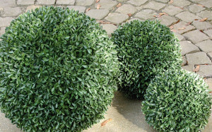 4875 883 a3 Искусственный шар самшит, синтетический материал, Ø 18 см, зеленый H-andreas