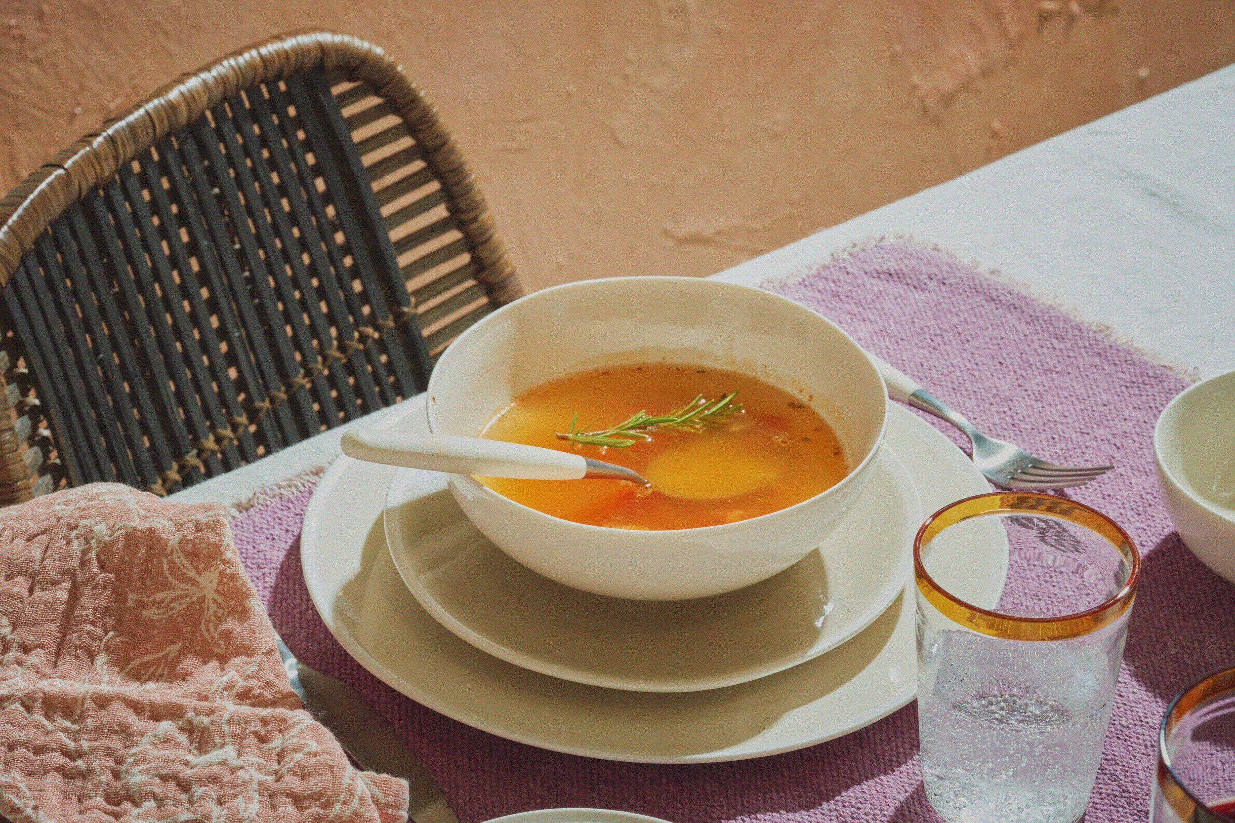 Фарфоровая круглая десертная тарелка POMAX печенье ARCH-00086238 - Вид №5