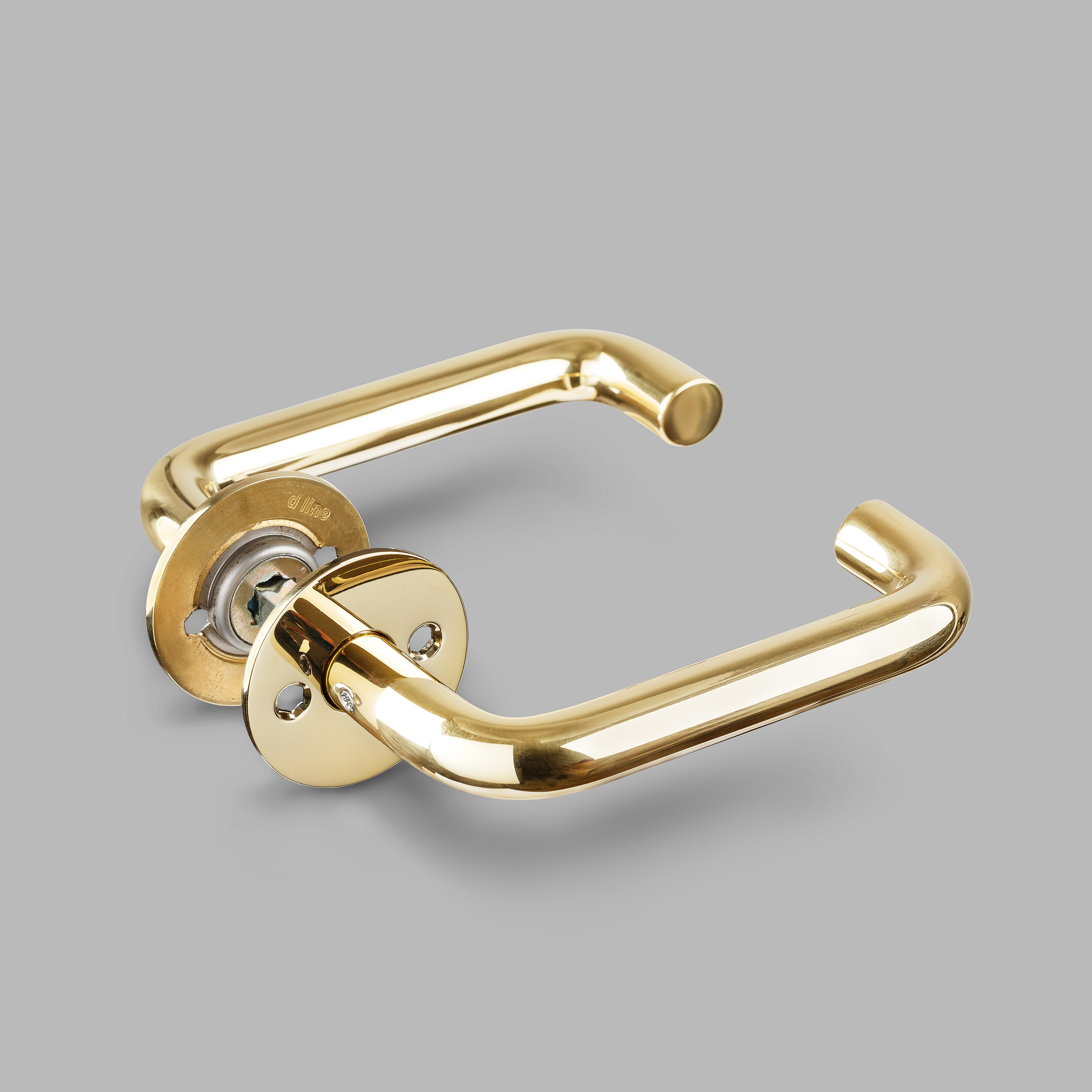 15121601017 Рычажная рукоятка U - латуньd line Knud Holscher  - Вид №3