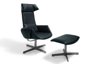 Кожаное кресло с откидывающейся спинкой с подголовником