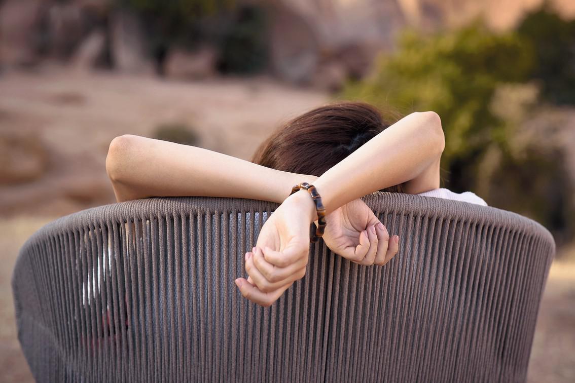 MNST571 Шезлонг лава серебро Manutti Radius - Вид №5