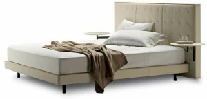 Poltrona Frau Кровать со встроенными прикроватными тумбочками с высоким изголовьем La notte - letti