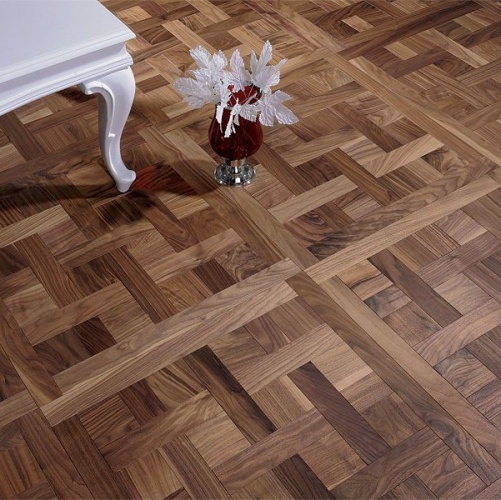 Модульный паркет Coswick Шеверни Американский Орех Европейский (Грецкий) Селект (Гладкая) 635х635 мм 13171701 - Вид №2