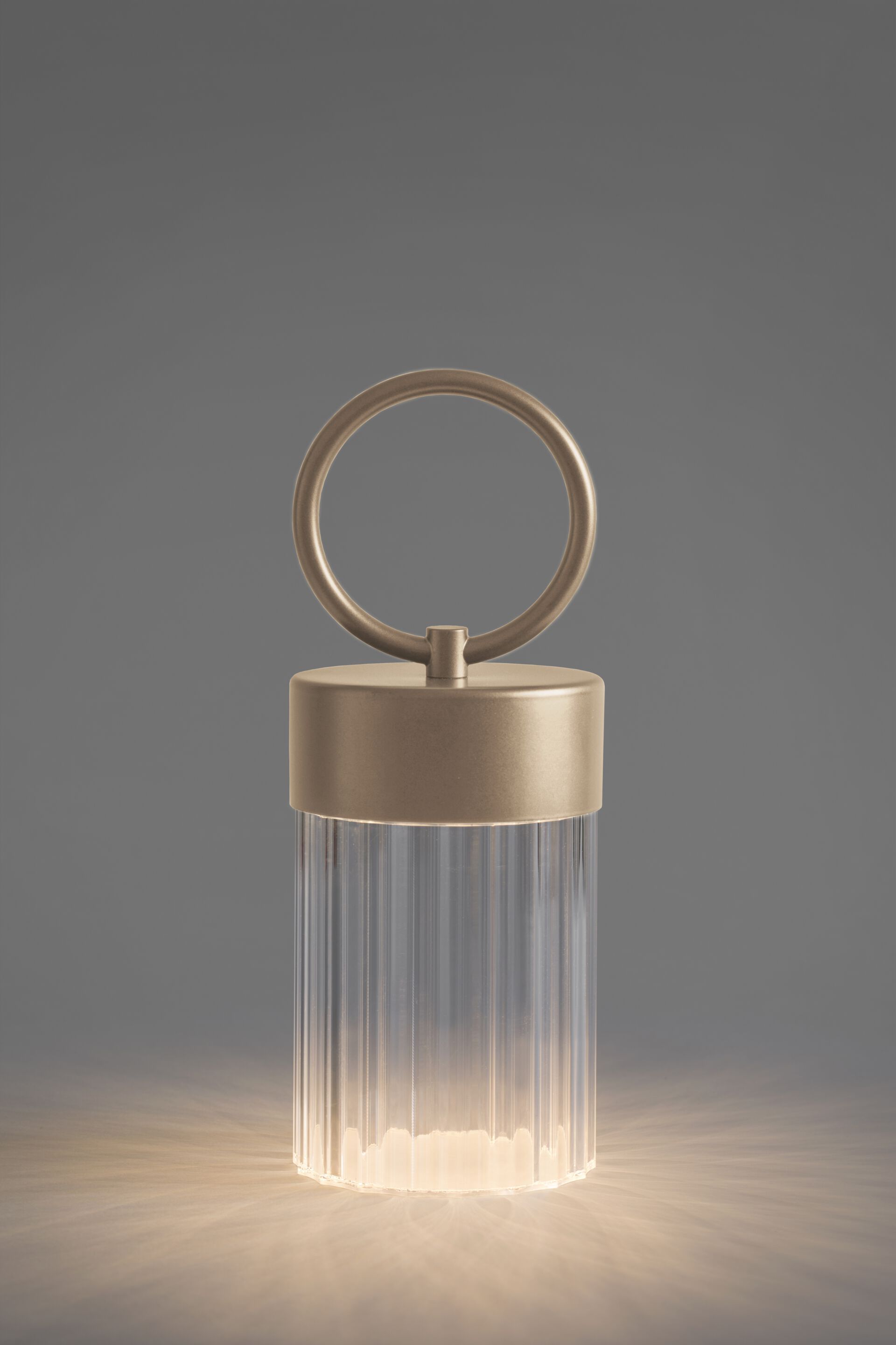 Светодиодная настольная лампа из плексигласа® с USB-зарядкой Contardi CLARETTA ARCH-00101103 - Вид №3