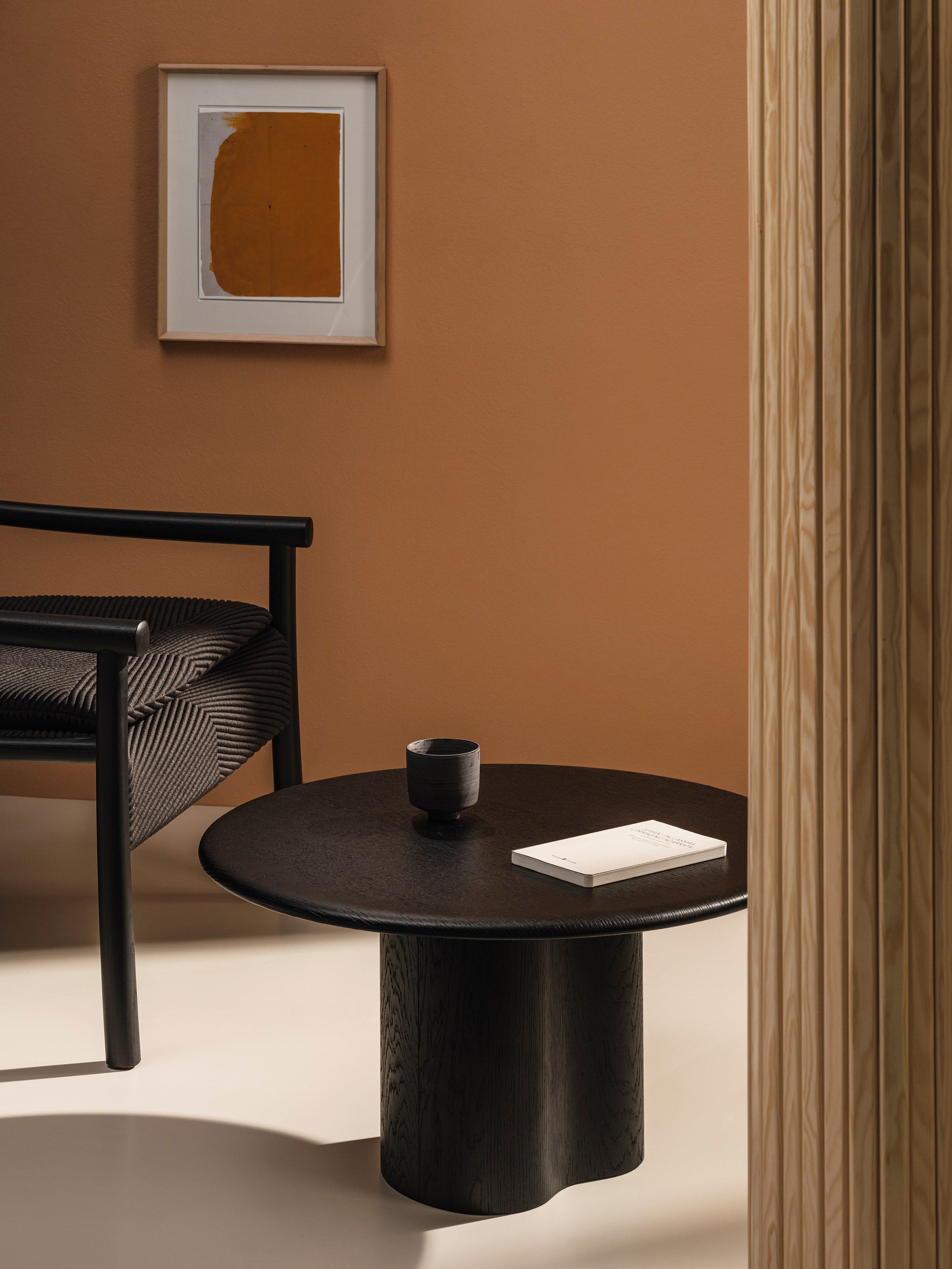 Низкий овальный журнальный столик из МДФ Arper Ghia ARCH-00037608 - Вид №8