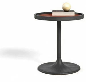 Aston Martin Круглый стол из ясеня