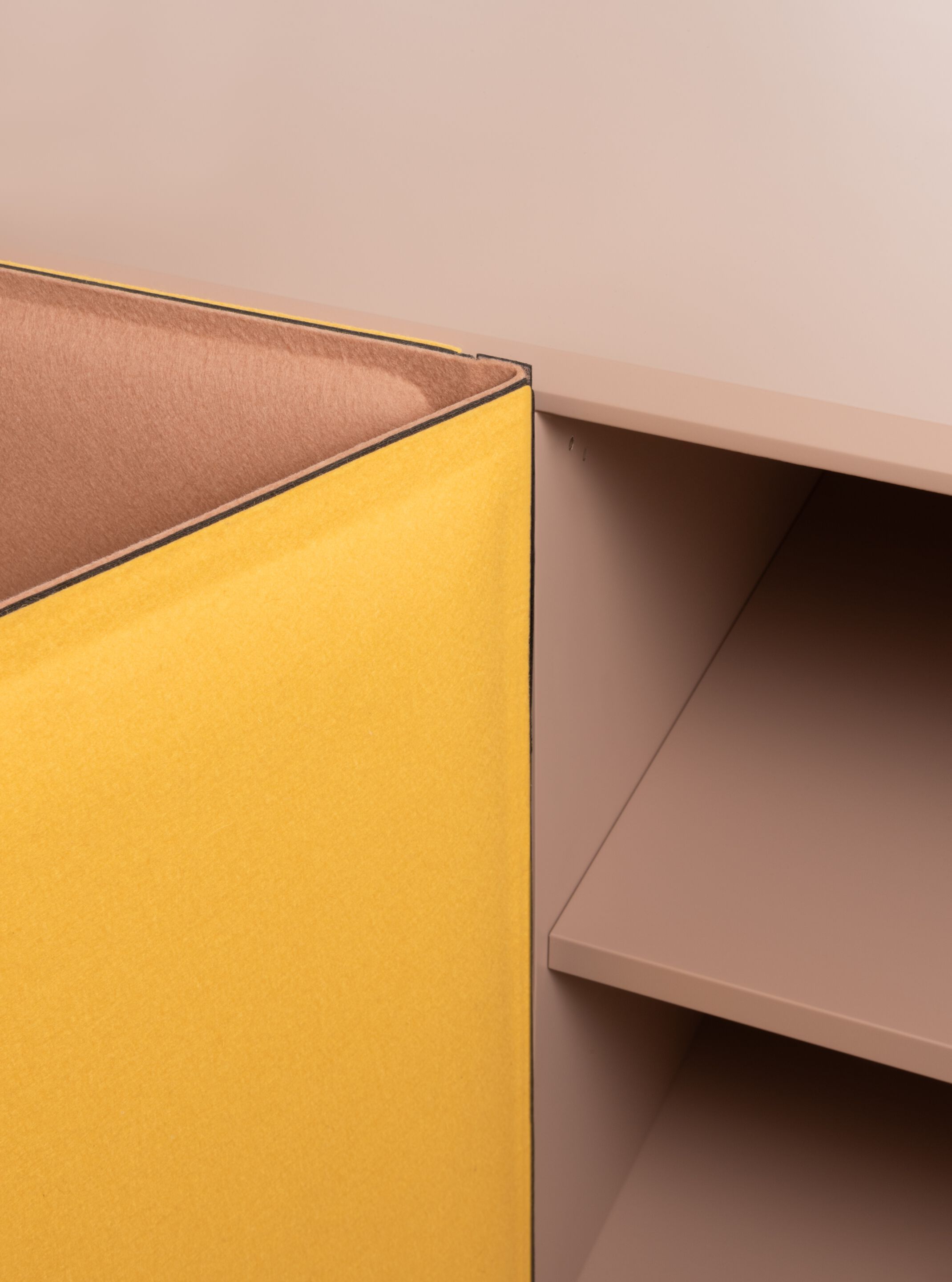 Шкаф с распашными дверцами из войлока Magis Tacito ARCH-00113773 - Вид №14