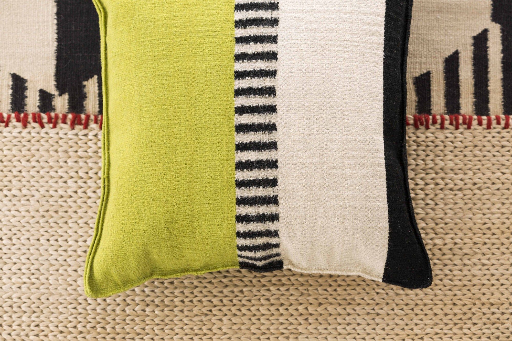 Квадратная шерстяная подушка GAN Rustic Chic ARCH-00010828 - Вид №1