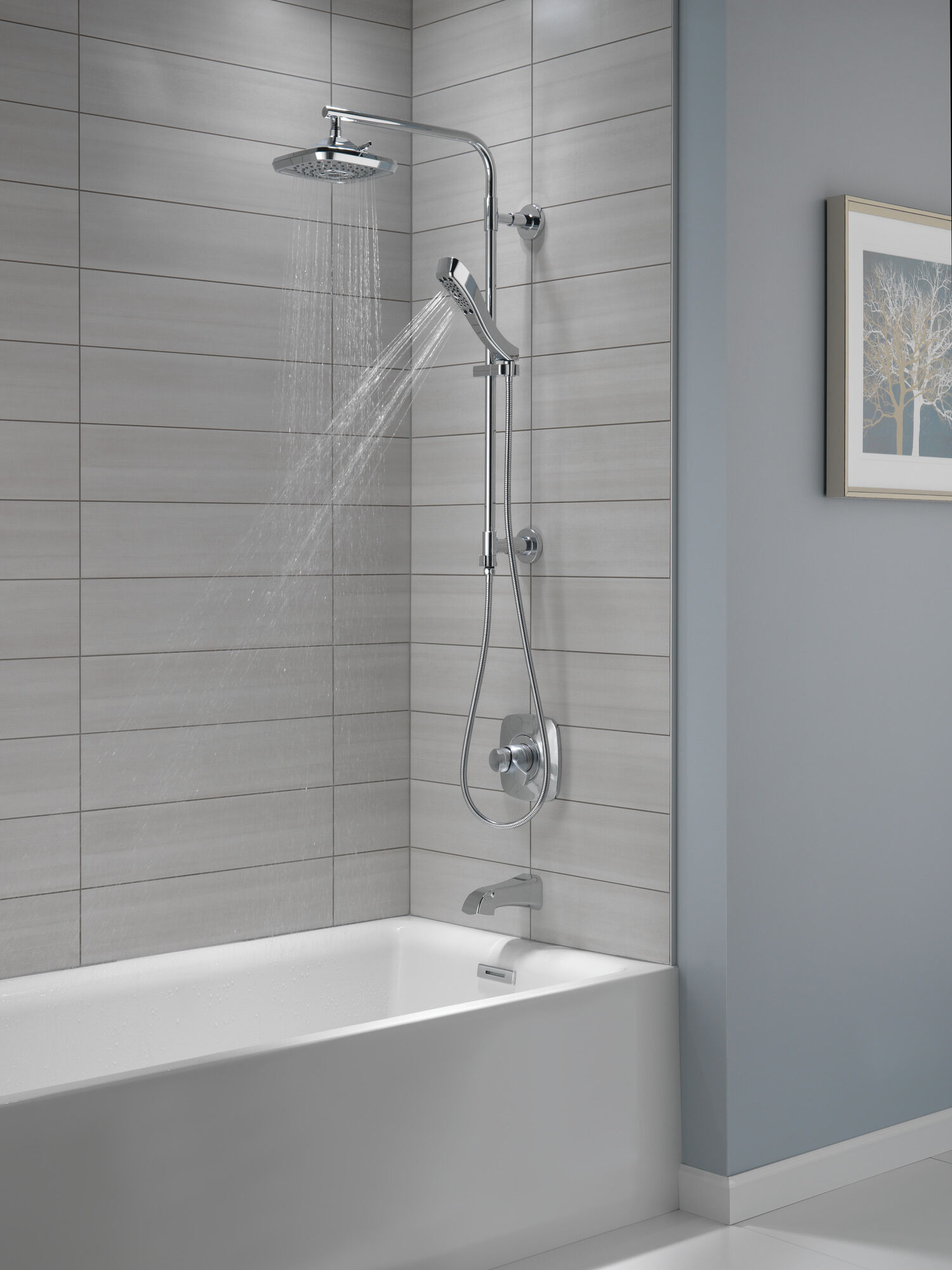 52690-RB H2Okinetic® 3-х позиционная душевая лейка Raincan Delta Faucet Universal Showering Венецианская бронза  - Вид №9