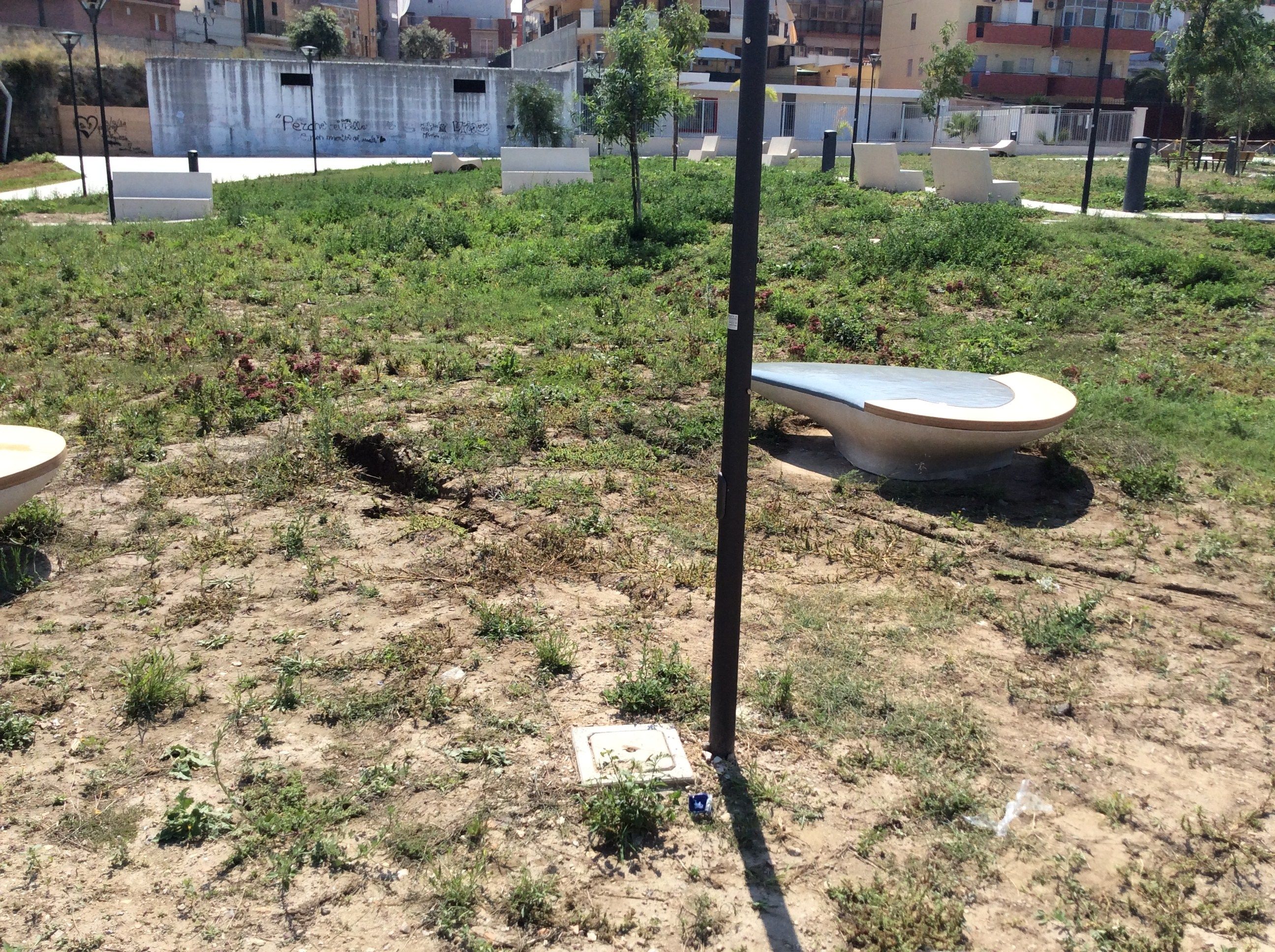 Реконструированная каменная изогнутая скамья Viscio Urban Design SARA ARCH-00011629 - Вид №6