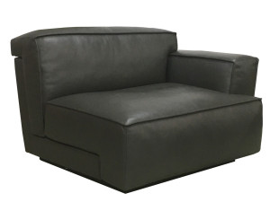 Кожаное угловое кресло с подлокотниками