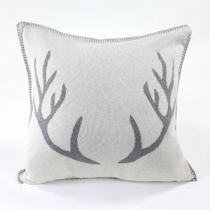 Подушка с орнаментом deer, 45х45 см ENJOYME РИСУНОК 254890 Серый
