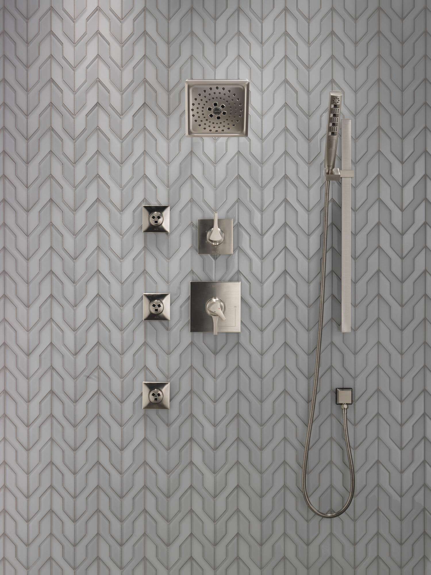 HydraChoice® Body Spray - H2Okinetic® Успокаивающая насадка-спрей Delta Faucet SH5003-SS - Вид №21