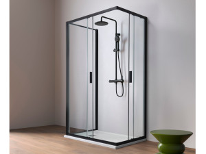 Душевая кабина из алюминия и стекла
