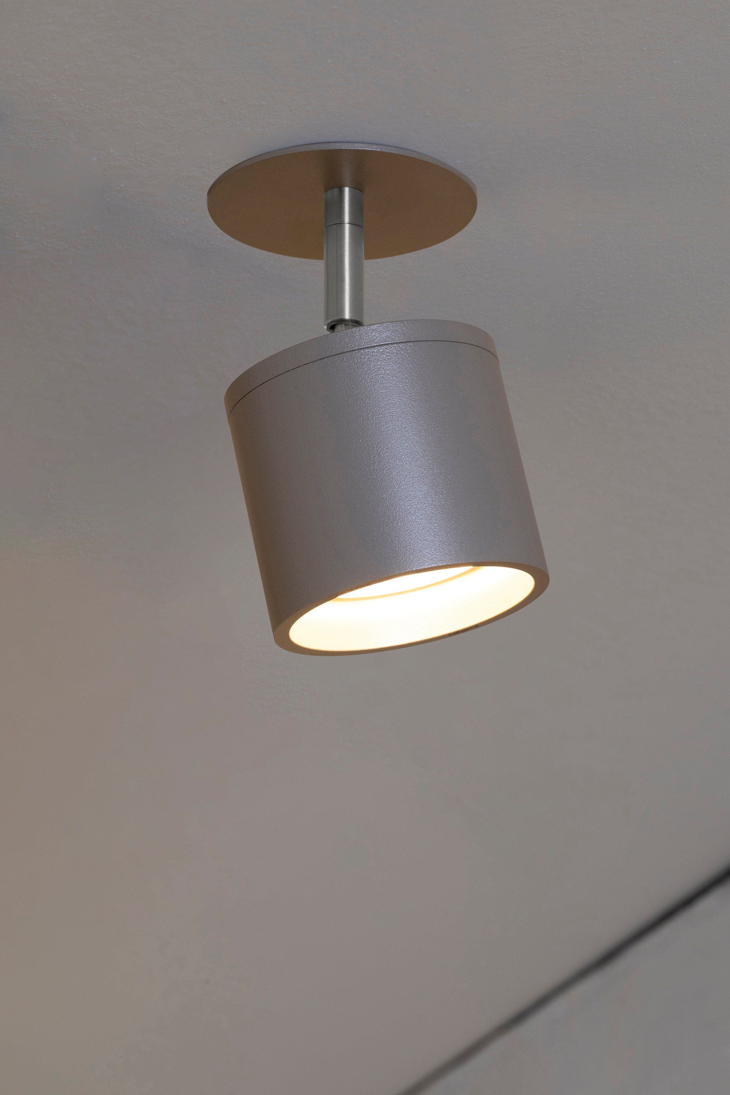 Круглый регулируемый потолочный прожектор AXOLIGHT Pivot ARCH-00069832