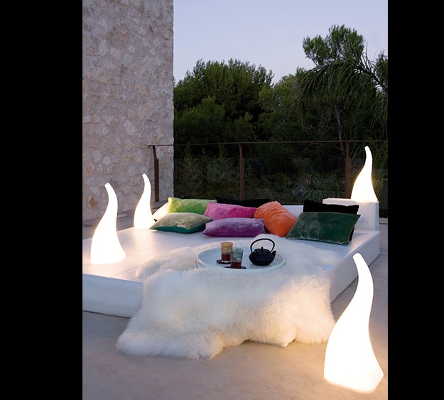 083734 Уличная настольная лампа Mantra Flame  - Вид №3