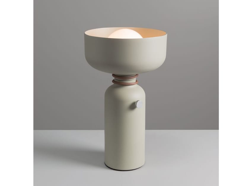 Алюминиевая светодиодная настольная лампа In Stock A-N-D ARCH-00047927