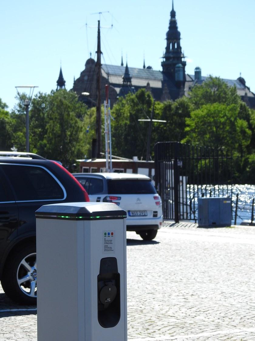 Garo Электрораспределительная колонка для автомобилей  Ls4-t237w u mat  - Вид №6