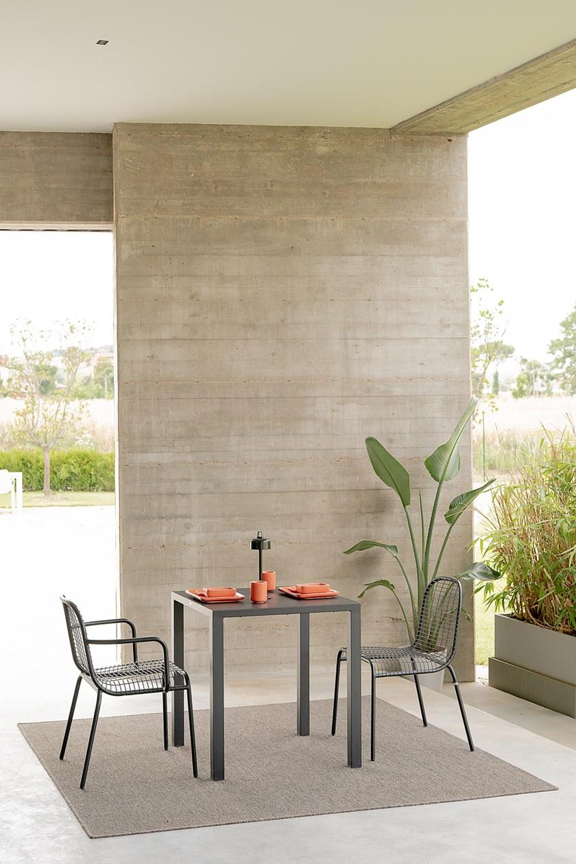 emu Стул садовый штабелируемый с подлокотниками Centina 215 - Вид №5