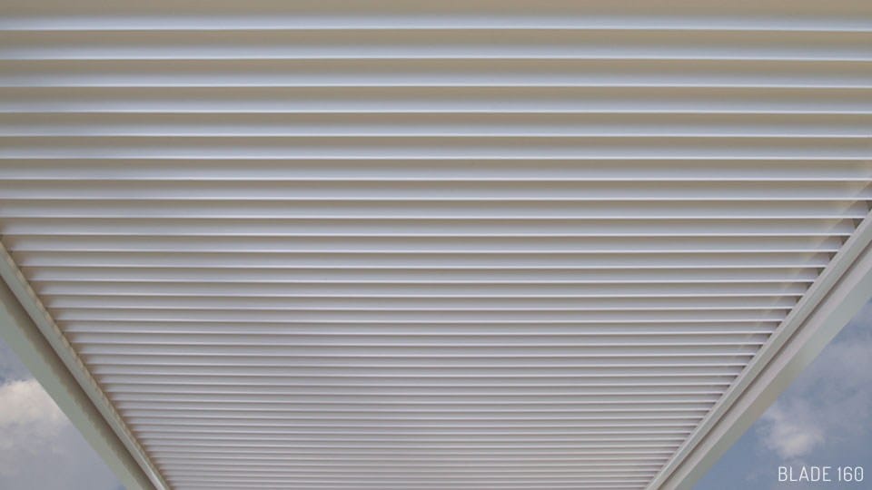 Пергола из алюминия с поворотными пластинами STUDIO 66 BLADE 180 ARCH-00037743 - Вид №33