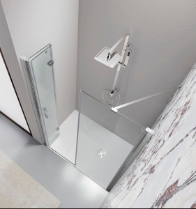 Алюминиевая и стеклянная душевая кабина с раздвижной дверью