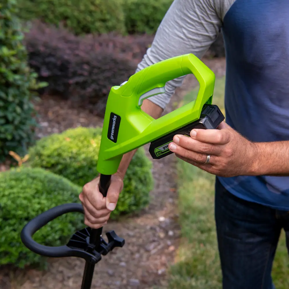 Аккумуляторный триммер Greenworks 24V для идеального газона 87231937 STLM-0073534 - Вид №2