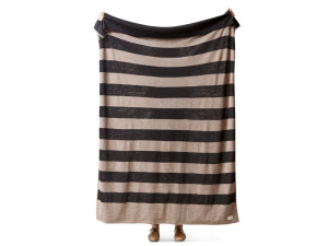 Полосатый плед из альпаки