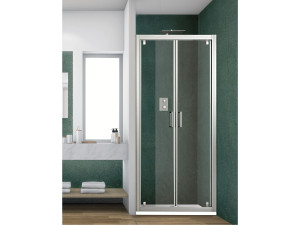 Хрустальная нишевая душевая кабина с поворотной дверью